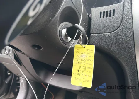 2012 Ford Fusion Se z USA, uszkodzony, nr VIN 3FAHP0HA4CR215600